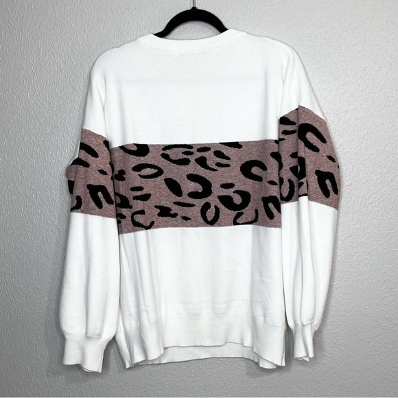 Pretty Garden Womens XL Crewneck Pullover Sweater White Animal Print NEW - Picture 9 of 9